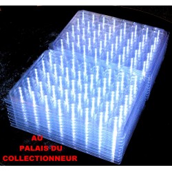 .Nouveaux plateaux transparents alvéoles rondes avec couvercles x100 LOT N° M863