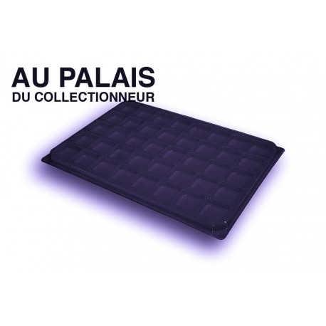 .Plateau noir recyclée carrées avec couvercle X1 LOT N°PNCC