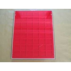 .Casiers standards rouge ou bordeaux LOT N°M24