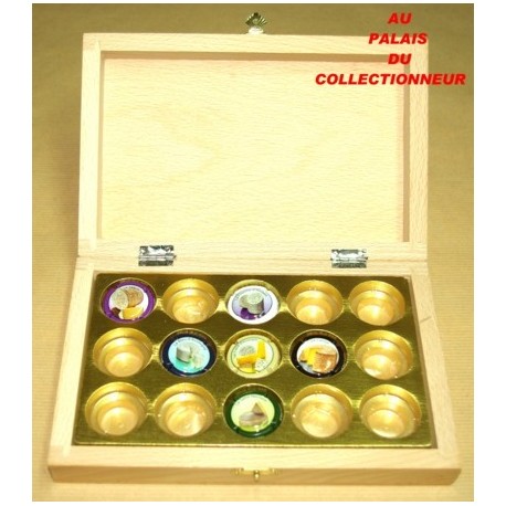 .COFFRET BOIS 15 CASES LOT N°M93